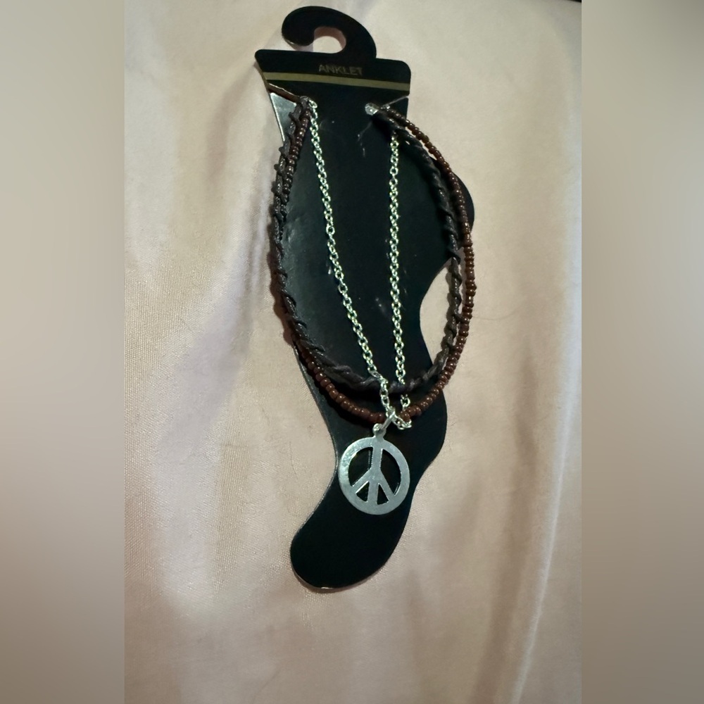 Brown and Silver Peace Sign Anklet NWT - Picture 5 of 5